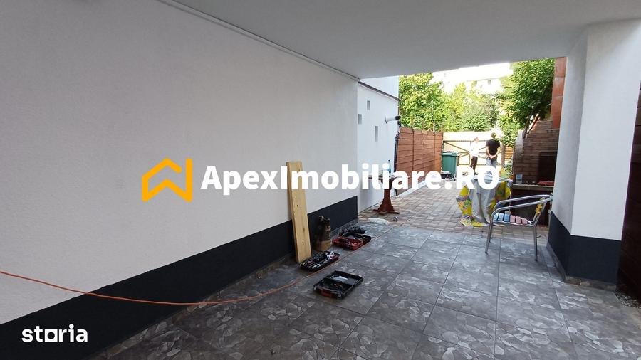 Casă cu 4 camere cu Teren 250 Mp în Domenii
