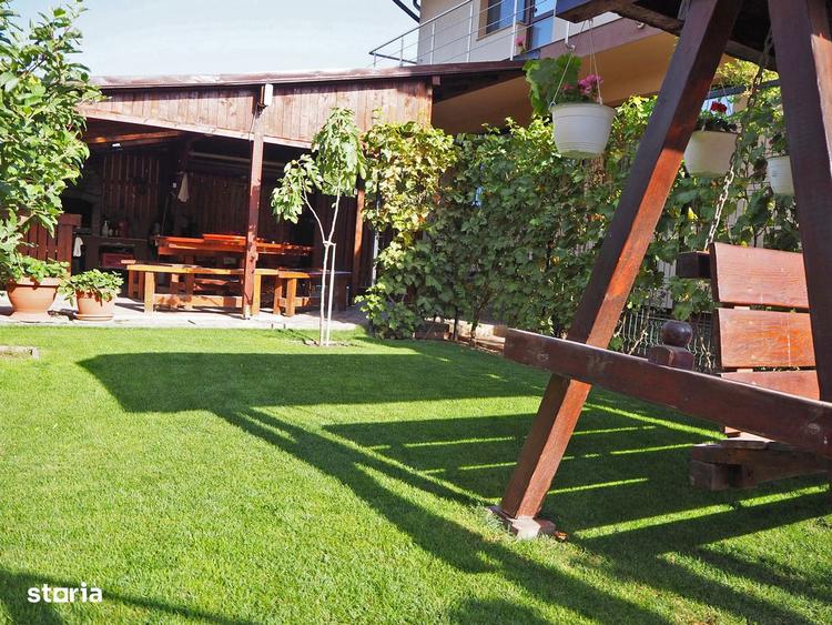 Casă cu 6 camere cu Teren 489 Mp în Pantelimon