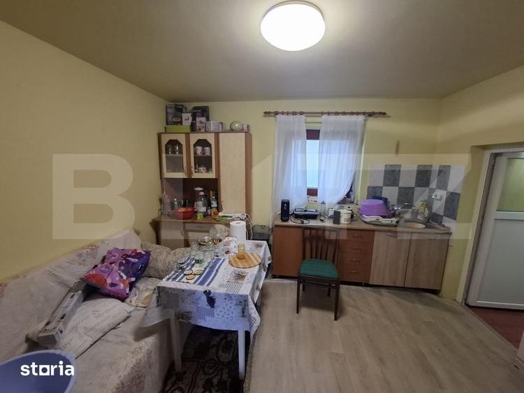 Casă cu 2 camere cu Teren 2880 Mp în Gelu
