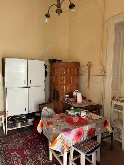 Casă cu 5 camere cu Teren 380 Mp în Lugoj