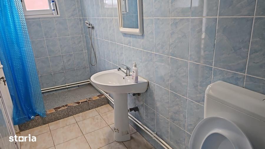 Apartament cu 10 camere în Odoreu