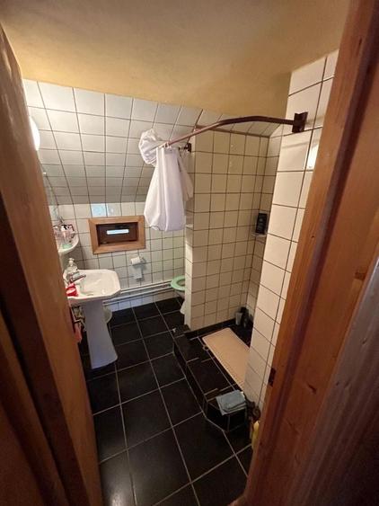 Casă cu 4 camere în Piatra