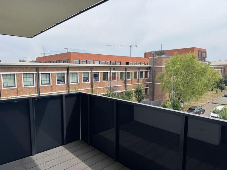 Apartament cu 2 camere semidecomandat, mobilat în Gară