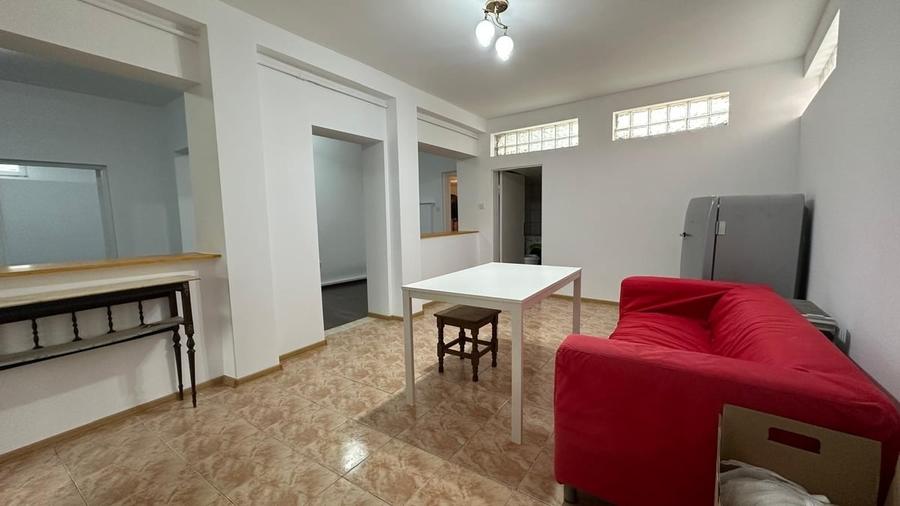 Casă cu 3 camere cu Teren 148 Mp în Fundeni