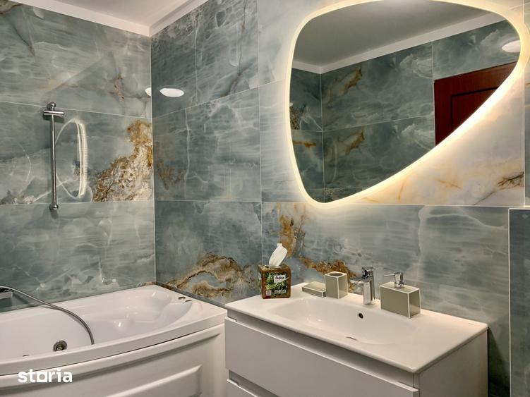 Apartament cu 2 camere decomandat, mobilat în Cornișa