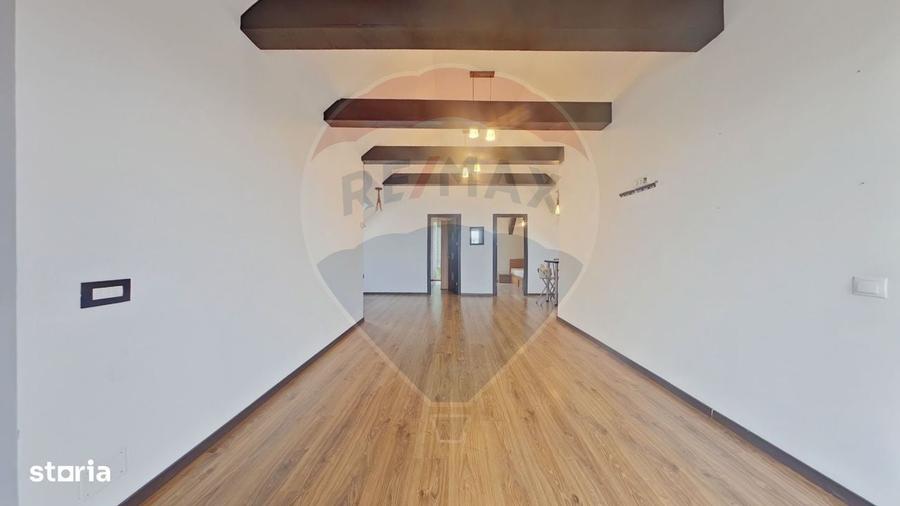 Apartament cu 3 camere semidecomandat în Grigorescu