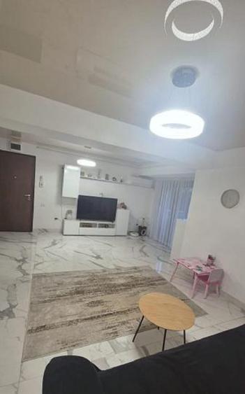 Apartament cu 3 camere decomandat, mobilat în Inel II
