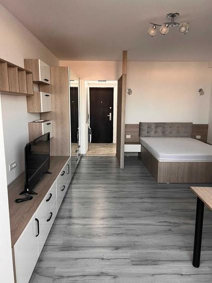 Garsonieră 30 mp, renovată, mobilată, 3 lifturi, metrou 2 minute - 2