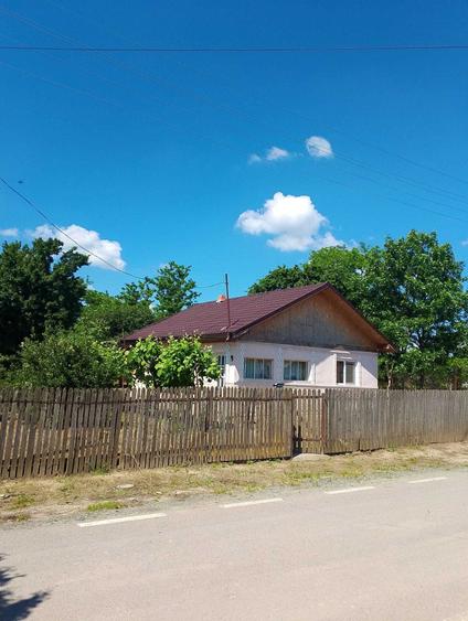 Casă cu 3 camere în Făcăeni