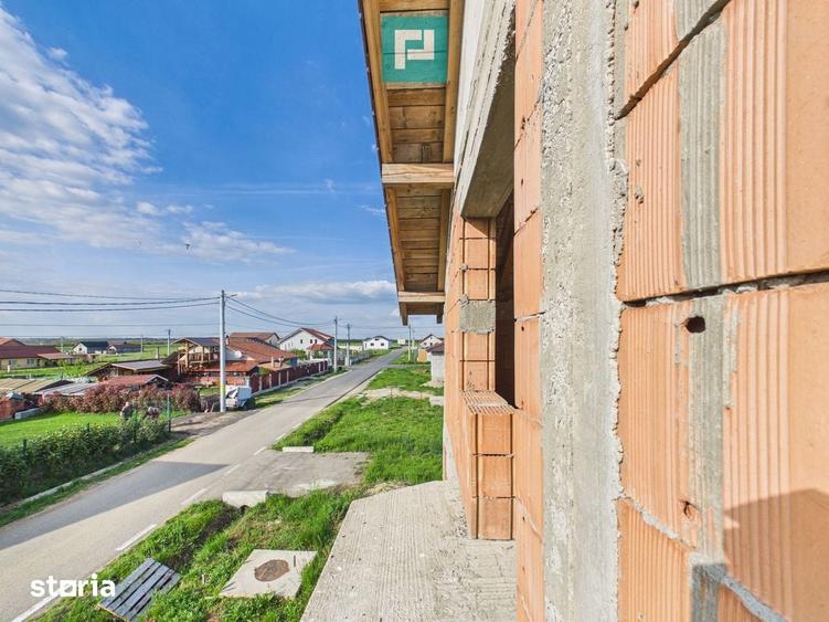 Casă cu 6 camere cu Teren 500 Mp în Central