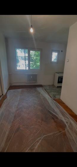 Apartament cu 2 camere nedecomandat în Tătărași
