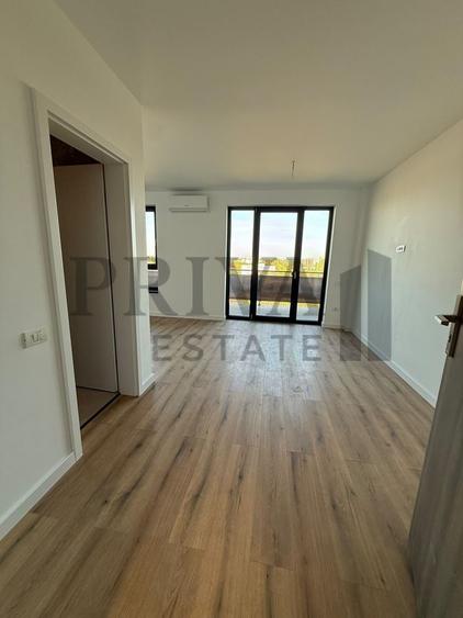 Apartament cu 2 camere semidecomandat în Torontalului