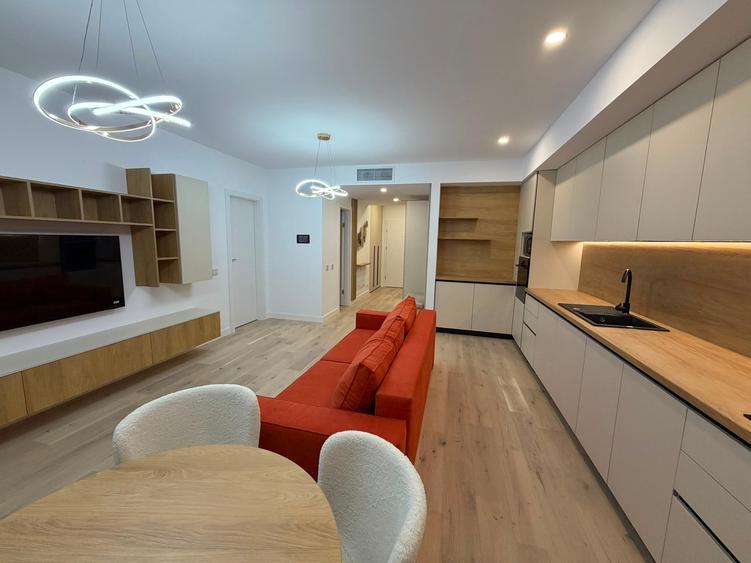 Apartament cu 2 camere semidecomandat în Bucureștii Noi