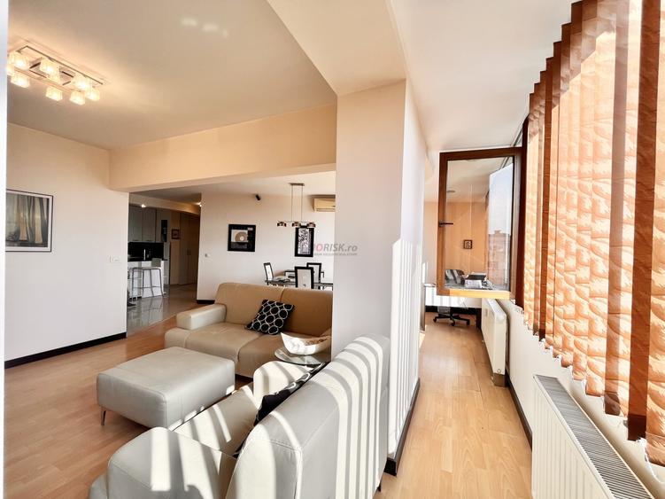 Apartament cu 3 camere semidecomandat, mobilat în Tineretului