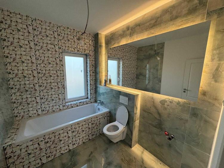 Casă cu 4 camere cu Teren 271 Mp în Săcălaz