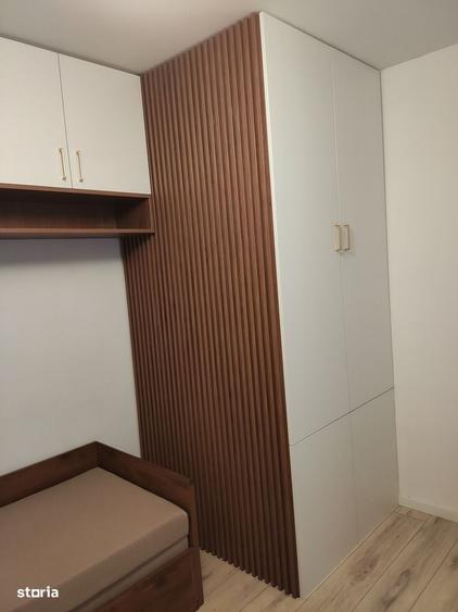 Casă cu 4 camere cu Teren 250 Mp în Florești