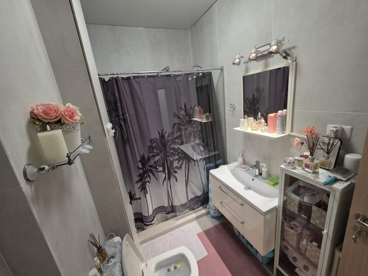 Apartament cu 2 camere decomandat, mobilat în Nord