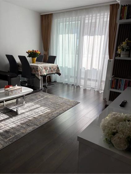 Apartament cu 3 camere decomandat în Sânmartin