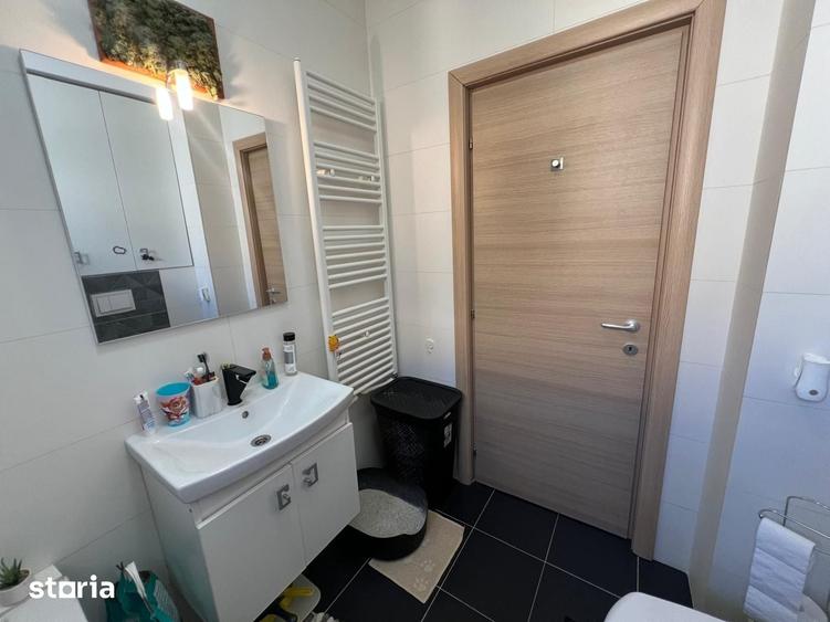 Apartament cu 3 camere decomandat în Tomis Plus