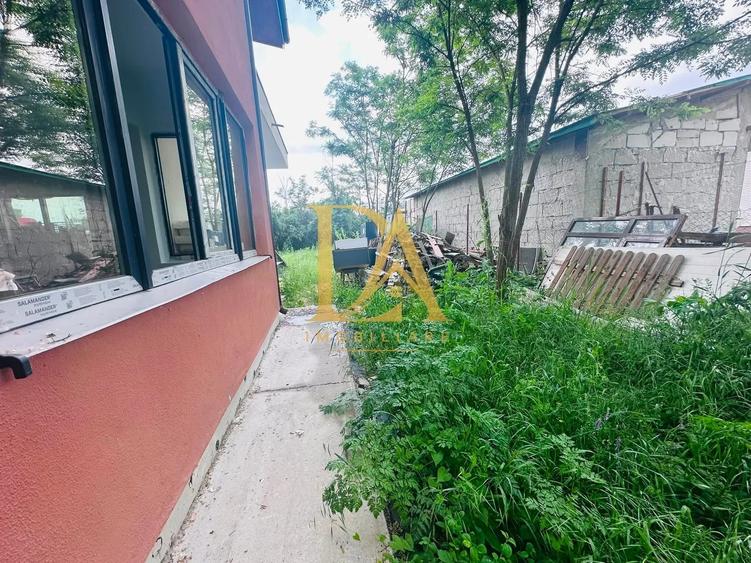 Casă cu 4 camere cu Canalizare în Bolintin-Deal