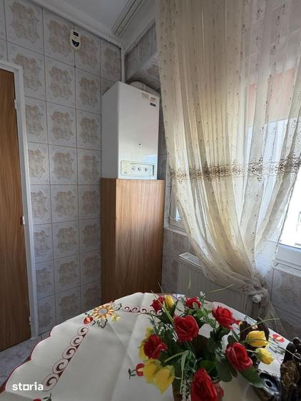 Apartament cu 3 camere, mobilat în Crângași