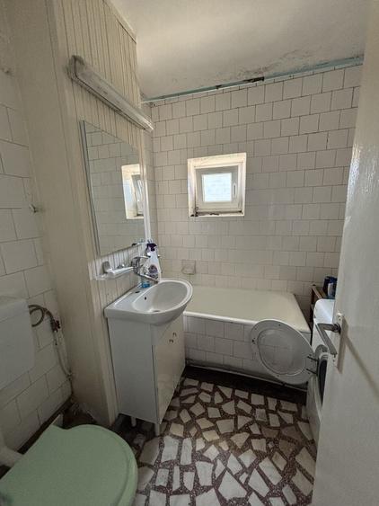 Apartament cu 3 camere decomandat în Grigorescu
