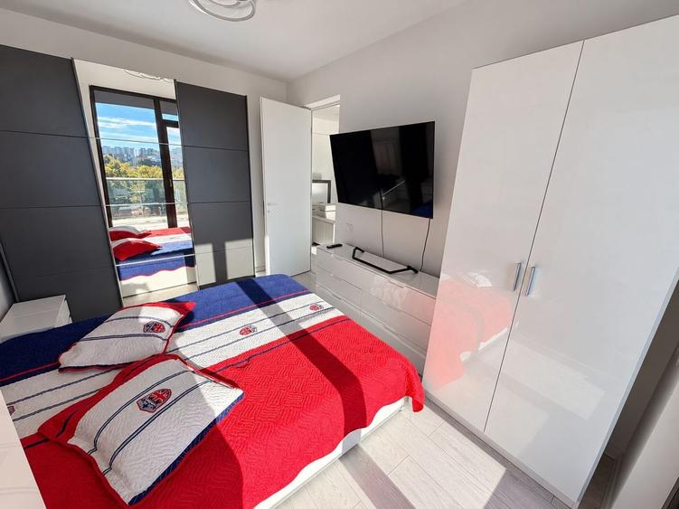 Apartament cu 2 camere semidecomandat în Politehnica
