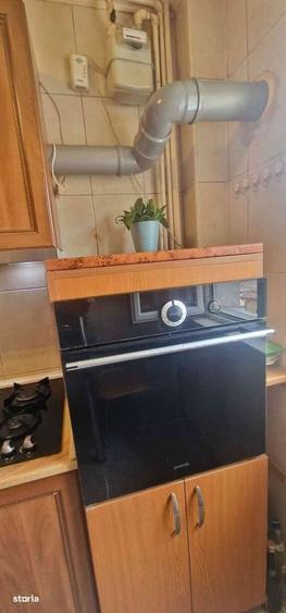 Apartament cu 2 camere decomandat în Titan