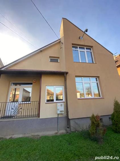 Casă cu 5 camere în Livada