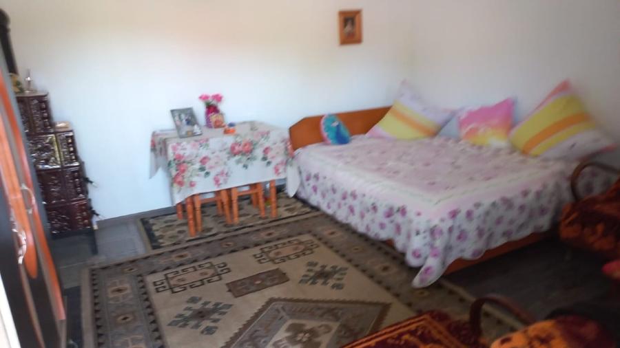 Casă individuală cu 4 camere cu Canalizare în Cașin