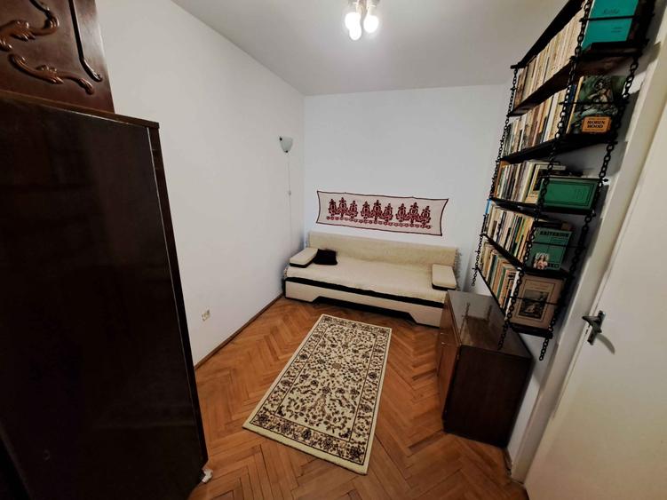 Apartament cu 2 camere semidecomandat în Semicentral