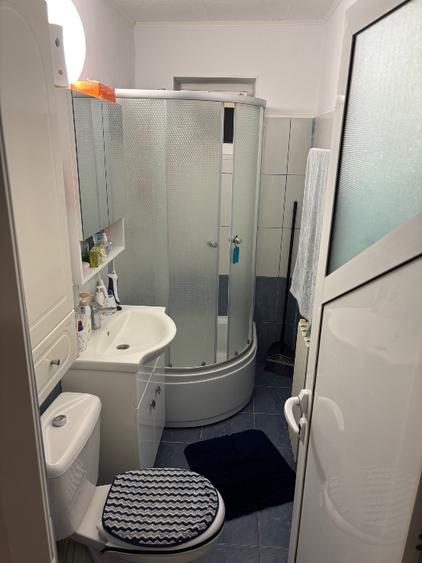 Apartament cu 2 camere decomandat, mobilat în Tomis Nord