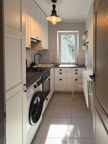 Apartament cu 2 camere semidecomandat în Boul Roșu