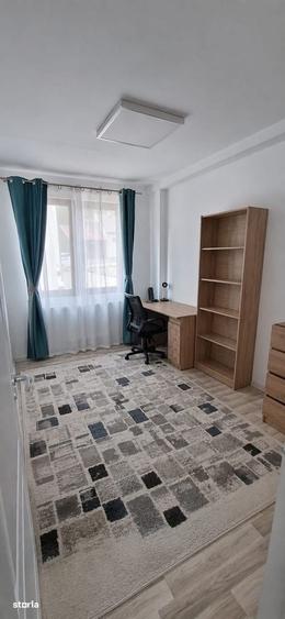 Apartament cu 3 camere în Titulescu