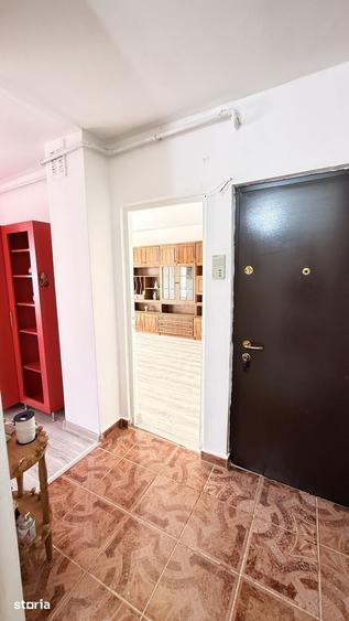 Apartament cu 3 camere în Vasile Alecsandri