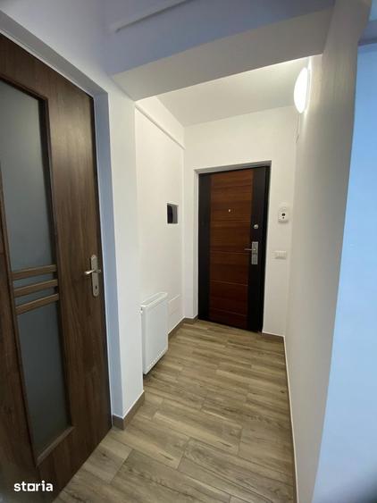 Apartament cu 2 camere decomandat în Energiei