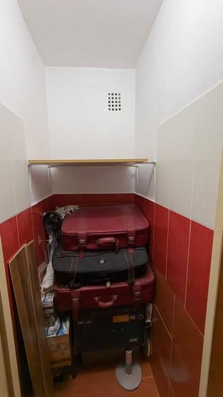 Apartament cu 3 camere decomandat în Berceni