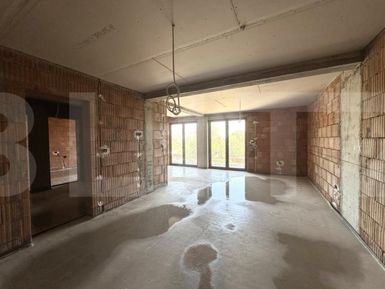 Apartament cu 3 camere decomandat în Braytim