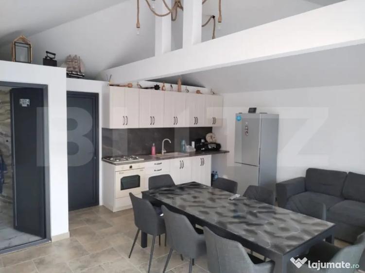 Casă cu 4 camere cu Teren 1000 Mp în Central