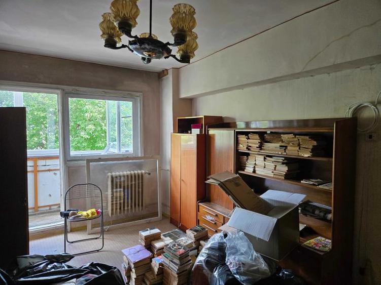 Apartament cu 2 camere semidecomandat în Moșilor