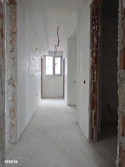 Casă cu 4 camere cu Teren 508 Mp în Ulmi