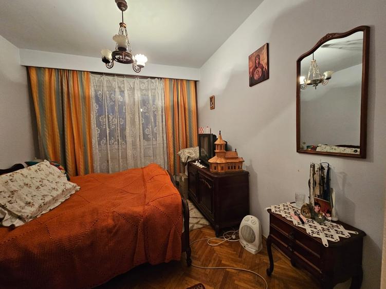 Apartament 4 camere, zona Scoala Generala  Andrei Saguna - 5