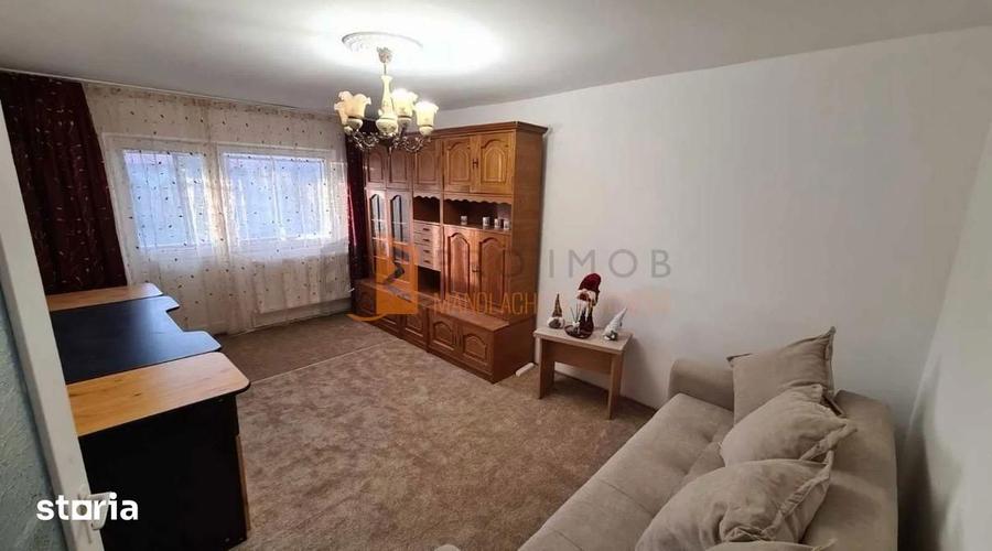 Apartament cu 2 camere decomandat, mobilat în Central