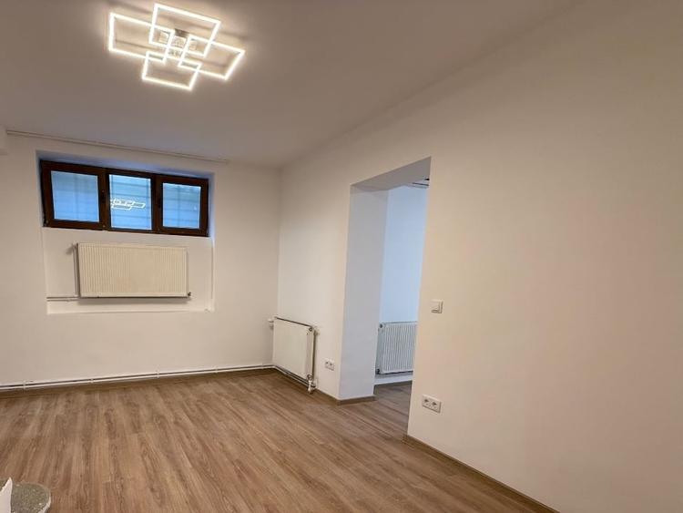 Ofer spre închiriere  apartament Universitate-Piața Rosetti - 6