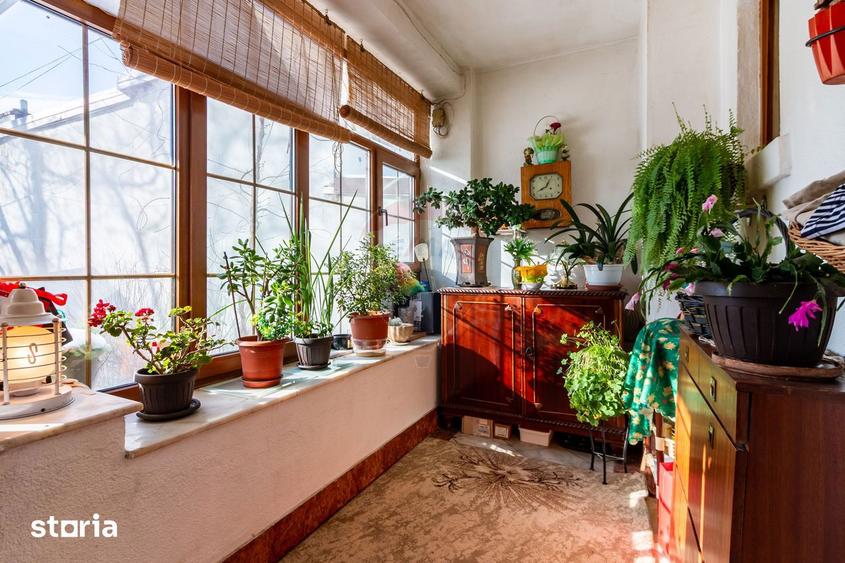 Casa / Vila cu 4 camere de vanzare in zona Giulesti Sarbi - 11