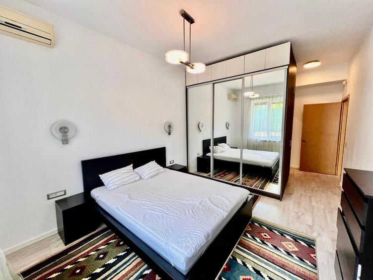 Apartament cu 3 camere, mobilat în Iancu Nicolae
