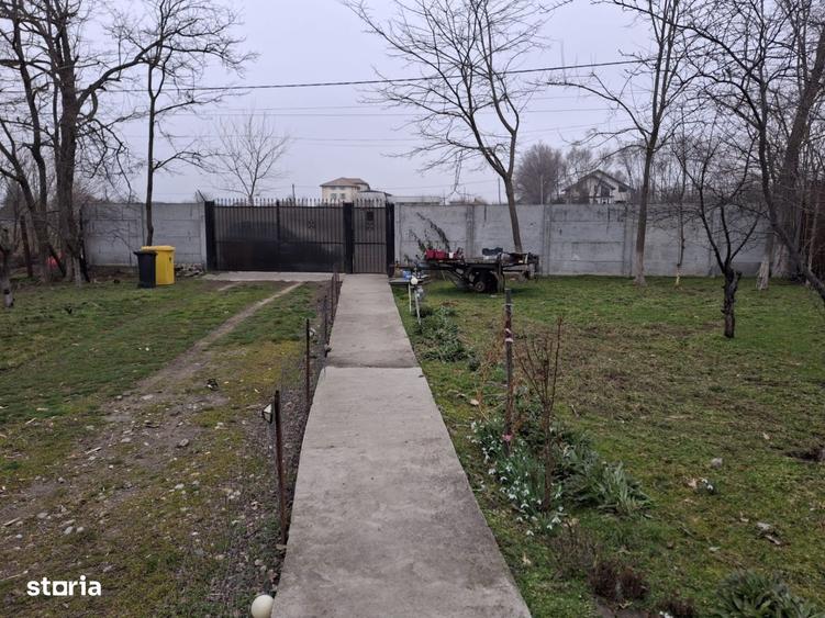 Casă cu 4 camere în Preajba