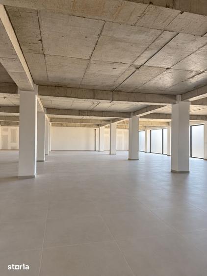 Spațiu comercial, de 705 mp, în Central