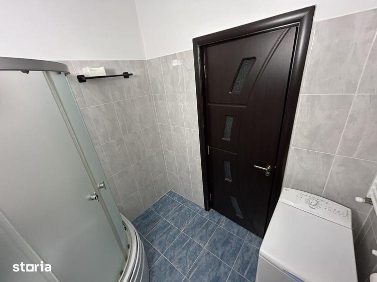 Garsonieră în Titan