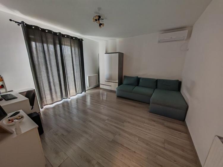 Apartament cu 2 camere decomandat în Trivale